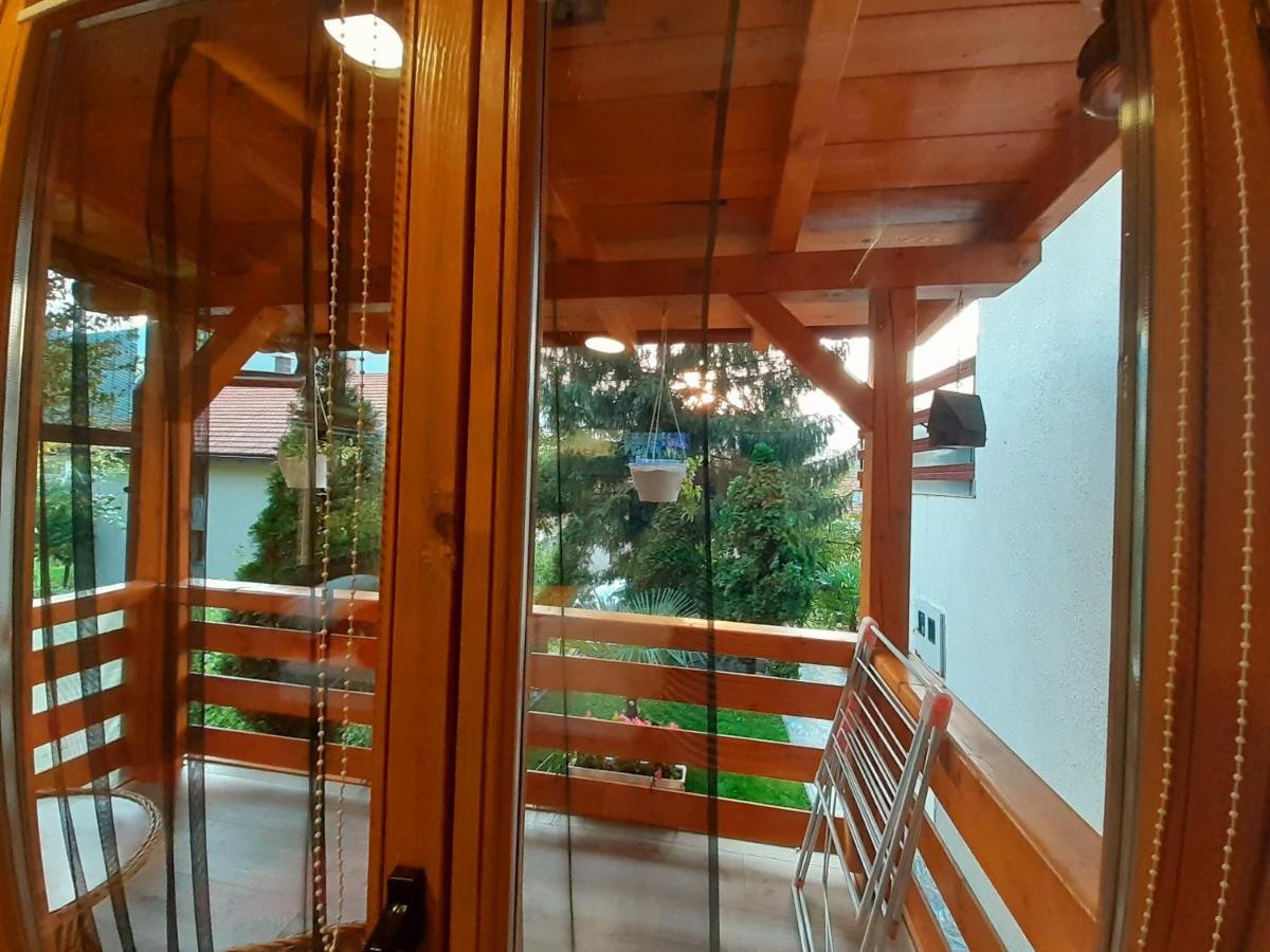 Obiteljski Apartman Borovi Високо Екстериор снимка